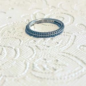 Pandora me pave ring